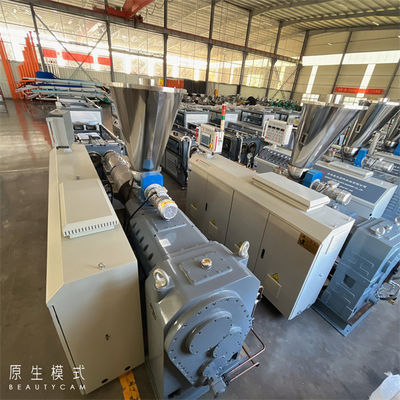 Двойной винтовой экструдер для строительных блоков Тип производительность Пластиковая экструзия Плавающие рыбные пищевые гранулы