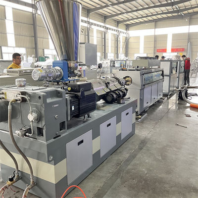 250kgs/H-300kgs/H Twin Screw Extrusion Machine Conical Double Screw Extruder