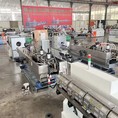 Customized PE Pipe Extrusion Line Solid Wall Motor Made In Screw L/D Ratio 33 1-38 1