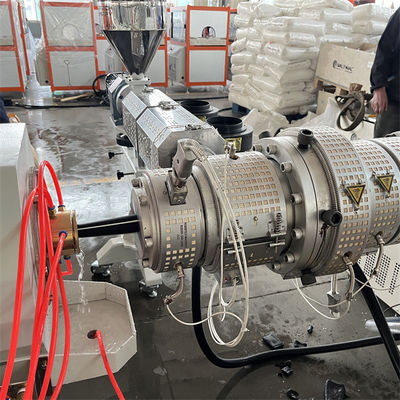Durable Plastic Pipe Machine Output 500-1000kg/H
