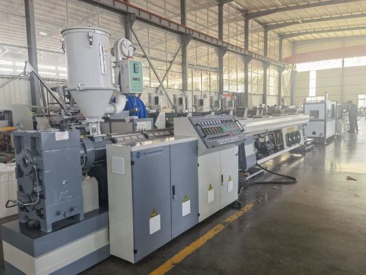 Full-automatic PE Pipe Extrusion Line Made In Motor For Stable Production
