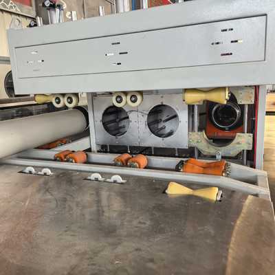 Conical Twin Screw PVC Pipe Extrusion Machinery Manufacturer Plastic Drainage/Sewege PVC Plastic Pipe Production Line