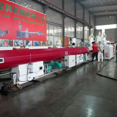 Plastic Three Layer PPR Hot Water Pipe Extrusion Line PPH Pipe Manufacturing Machine